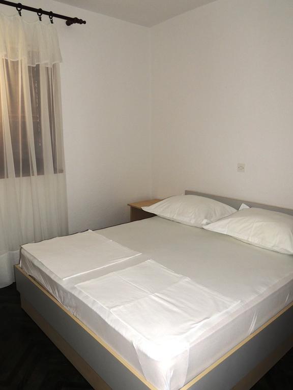 Apartments Granic บาชกาโวดา ภายนอก รูปภาพ